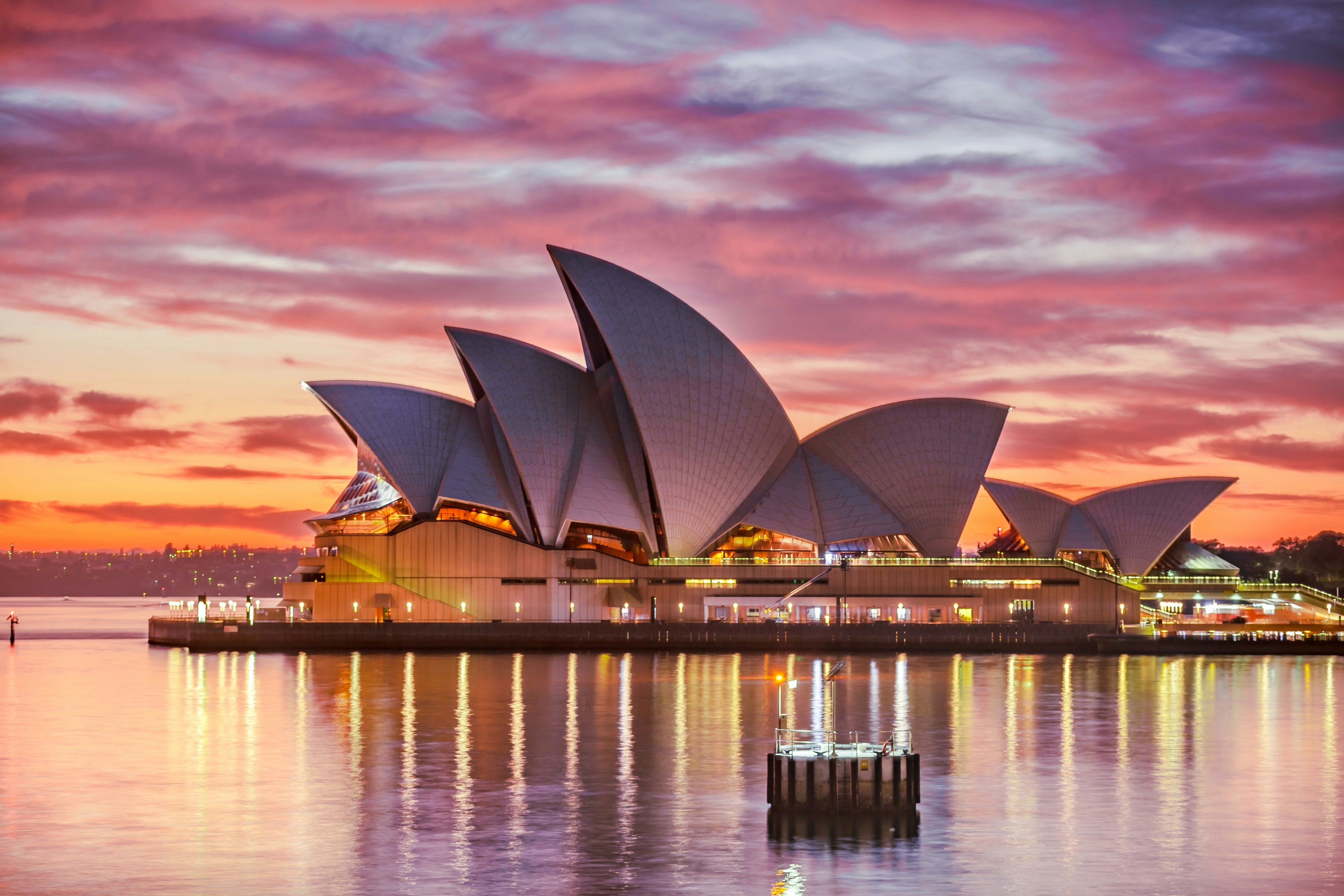 Visit Sydney Opera House